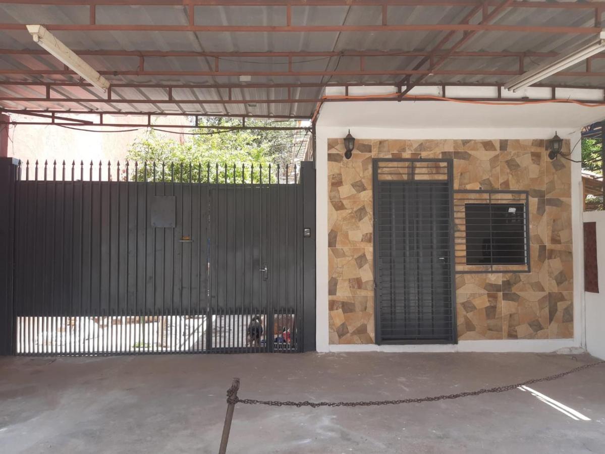 Habitacion En Casa Zona אסונסיון מראה חיצוני תמונה